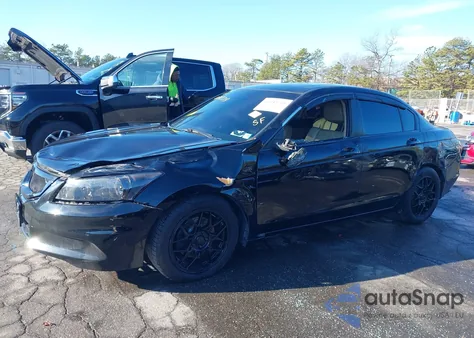 2011 Honda Accord 2.4 Ex-L из США, поврежденный, VIN 1HGCP2F81BA059655